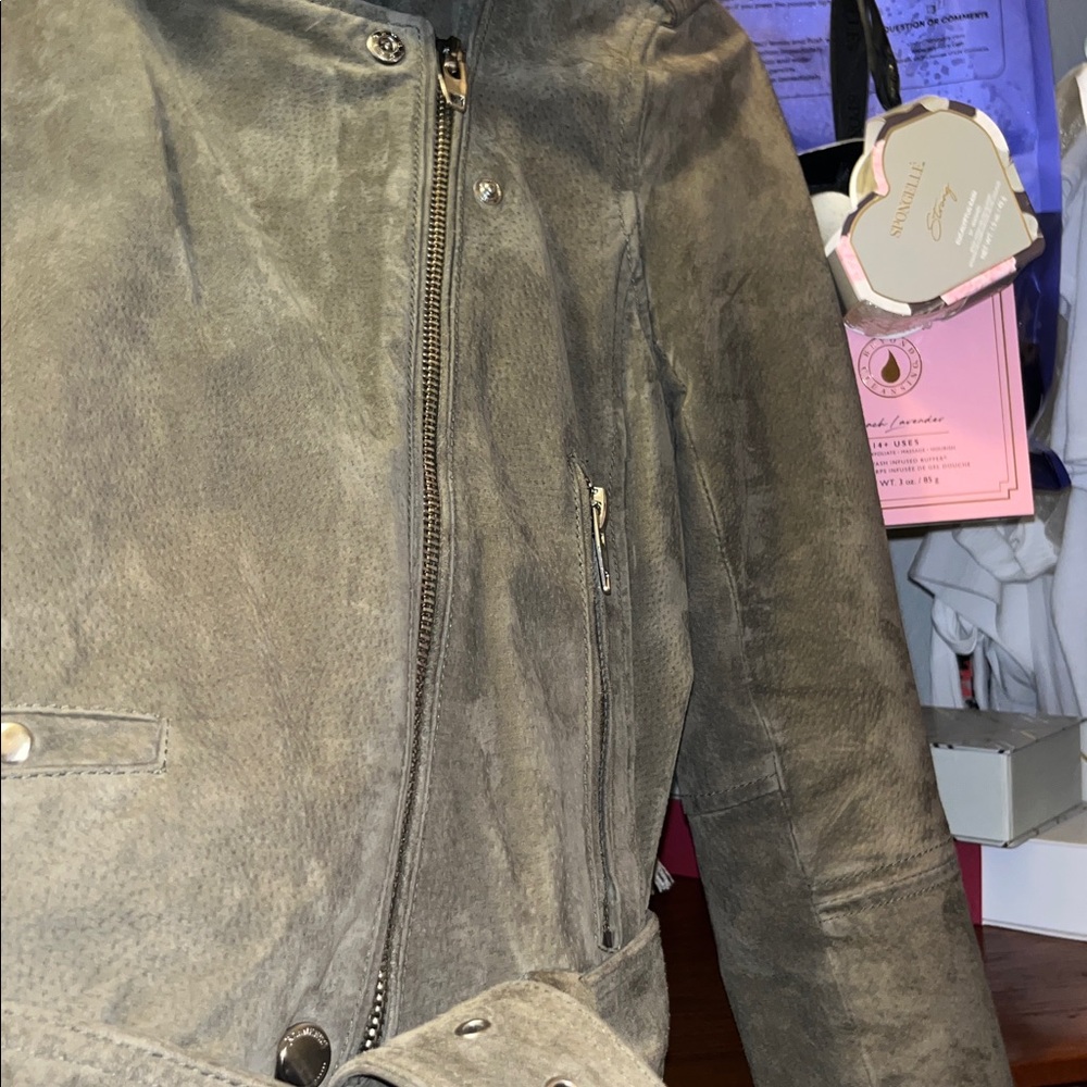 Blank NYC Olive Leather Jacket - Picture 9 of 12